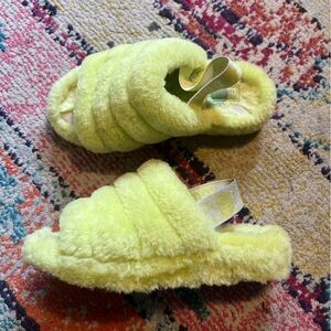 UGG Fluff Yeah Slide Neon Yellow Slip On Sandal size 7